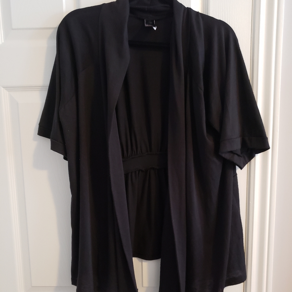 Black short sleeved cardigan, 4x plus sized